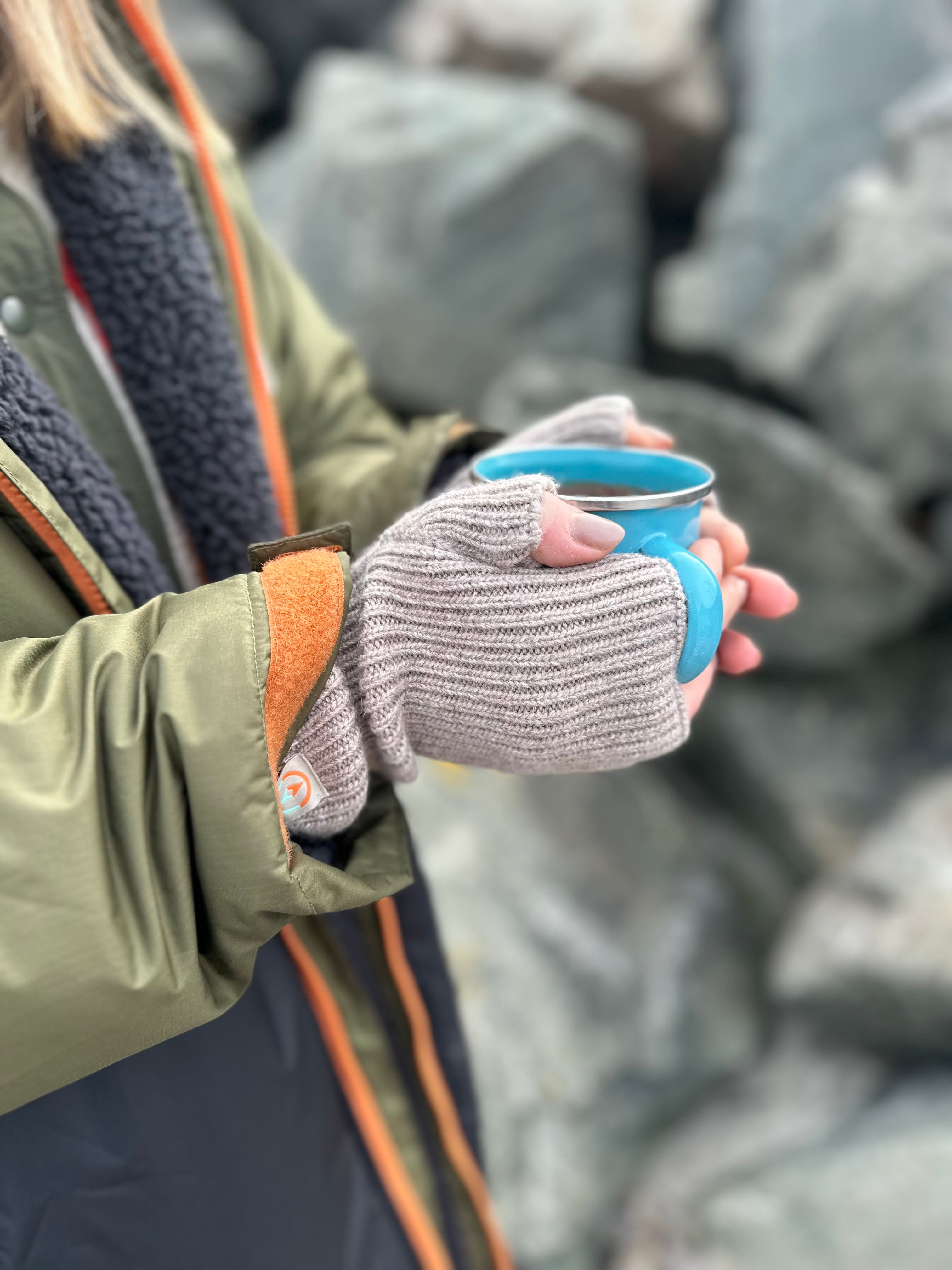 Cocoon Cosy Cuffs - Cashmere Fingerless Gloves – NORTHI