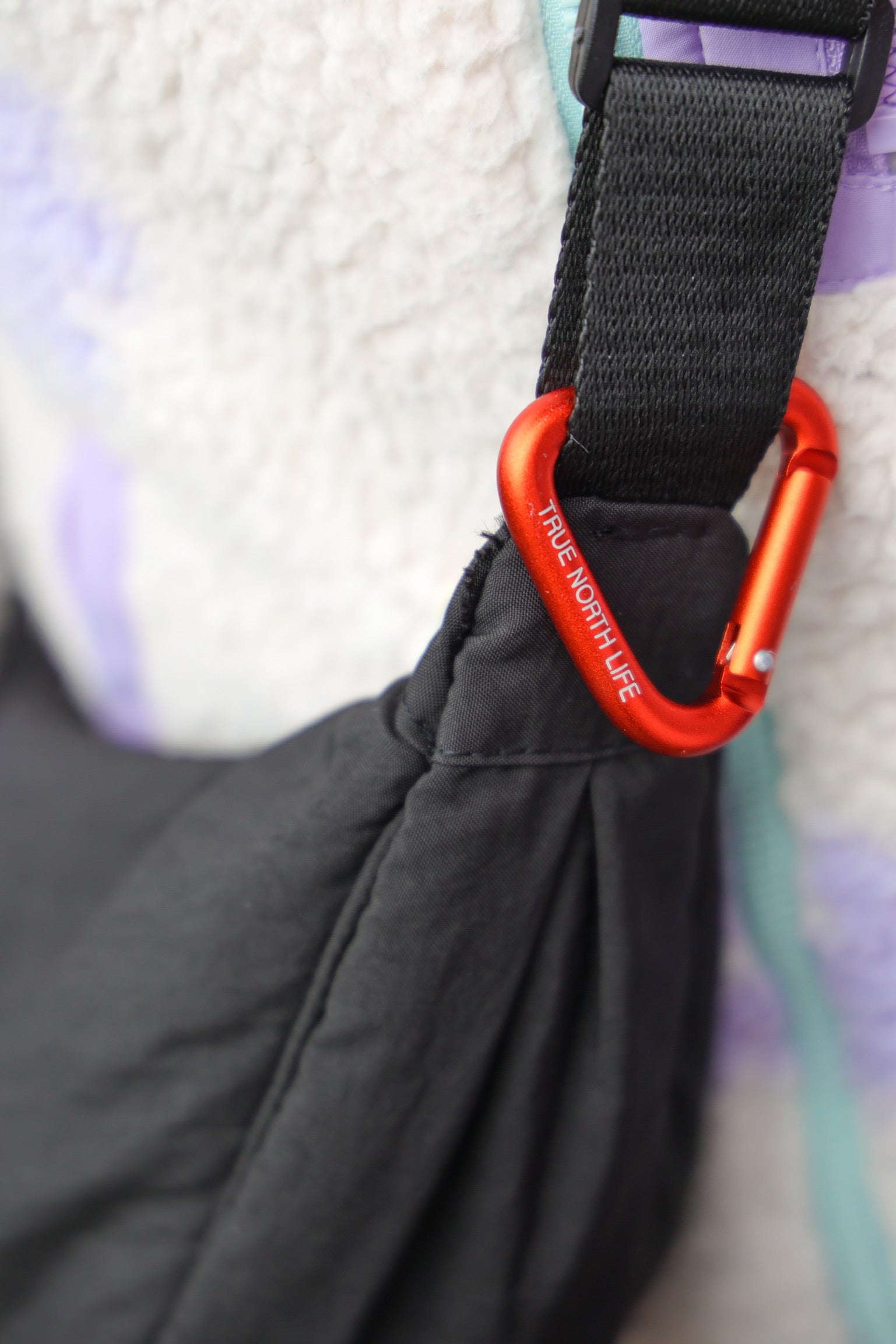 Luna Sling Bag